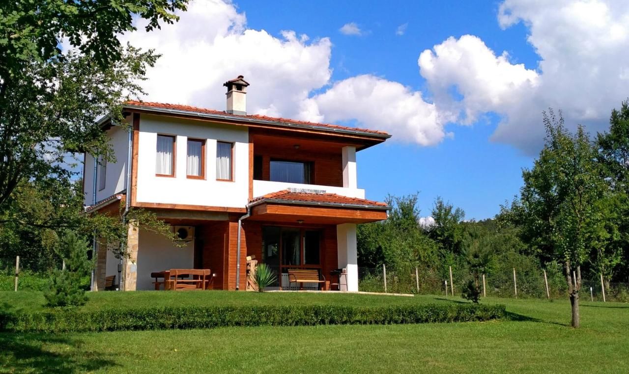 Курортные отели Sinjirite Complex Елена-5